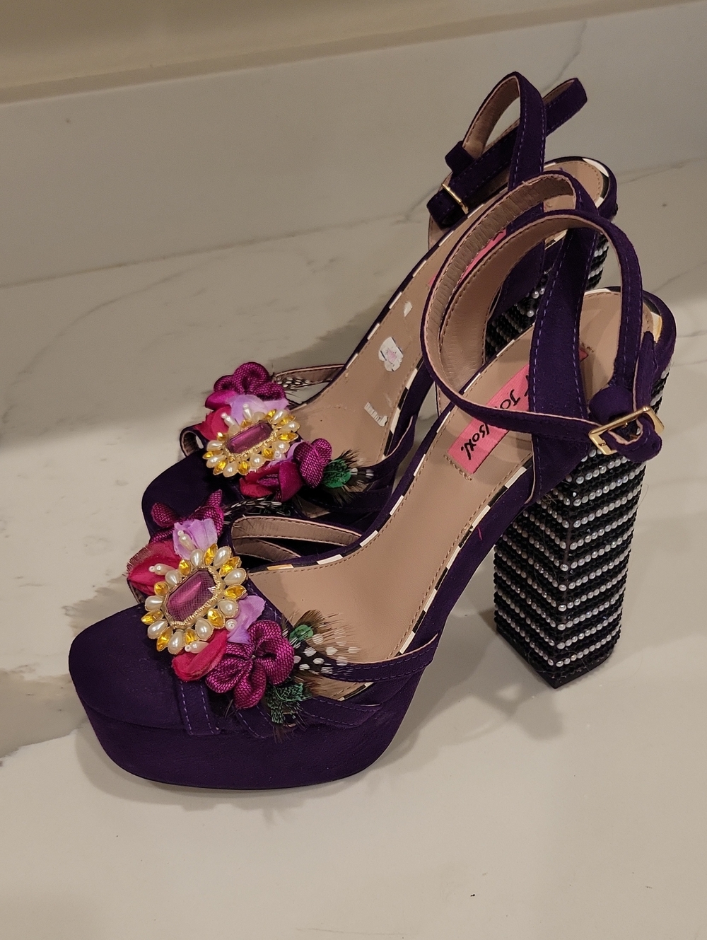 Betsey Johnson Purple Floral Jewel Platform Heels Size 7